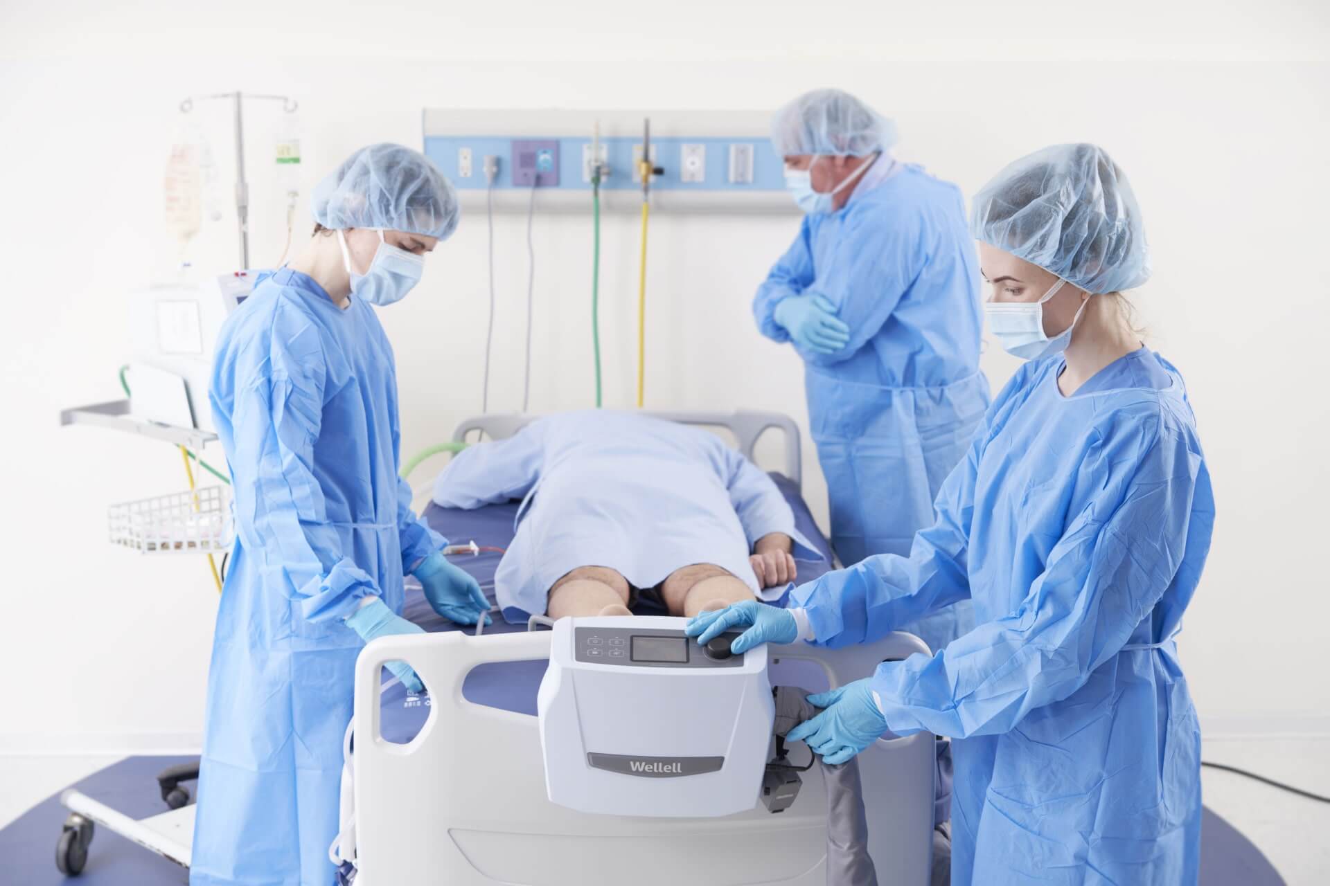Prone position mattress protecting facial pressure points